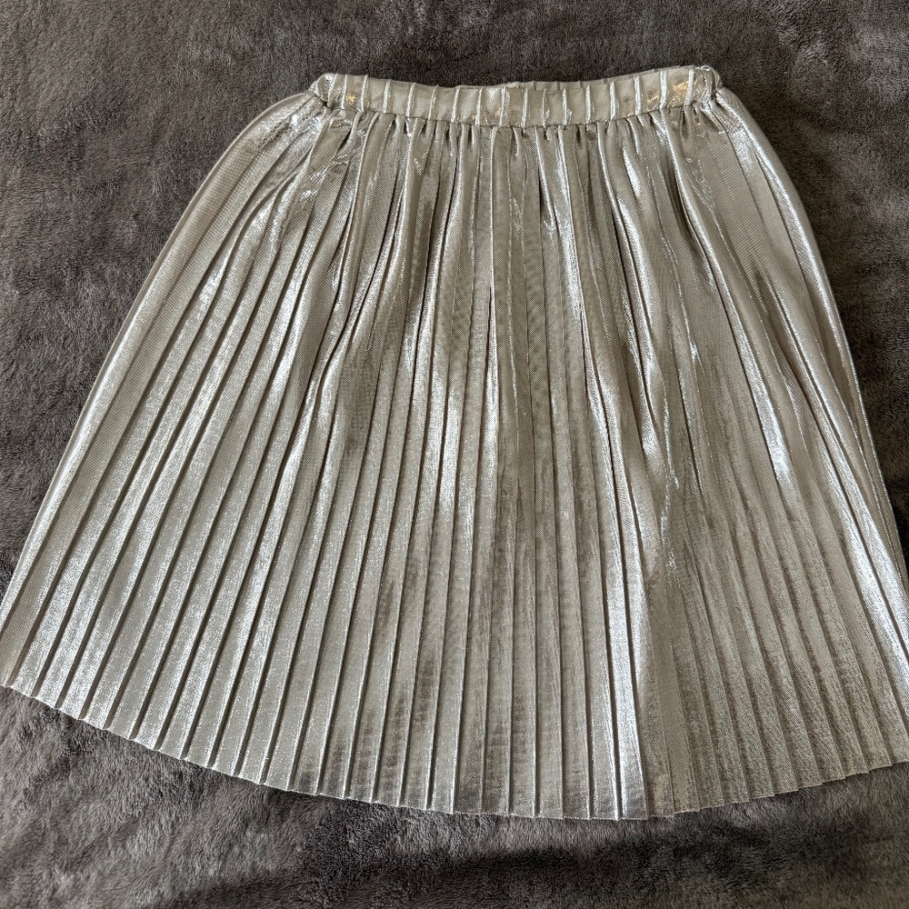 Girls metallic pleated skirt